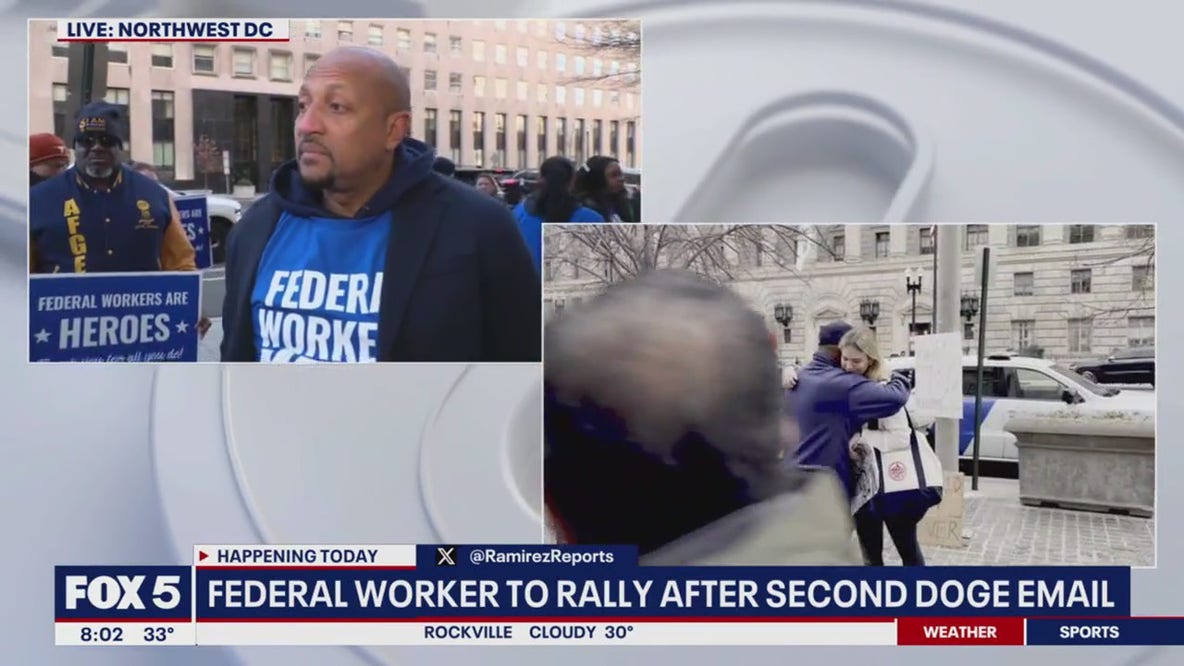 Labor union rallies to support federal employees